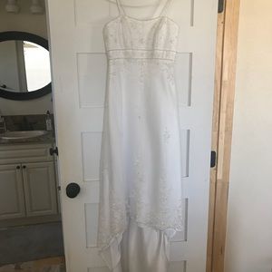 High/Low White Wedding Dress